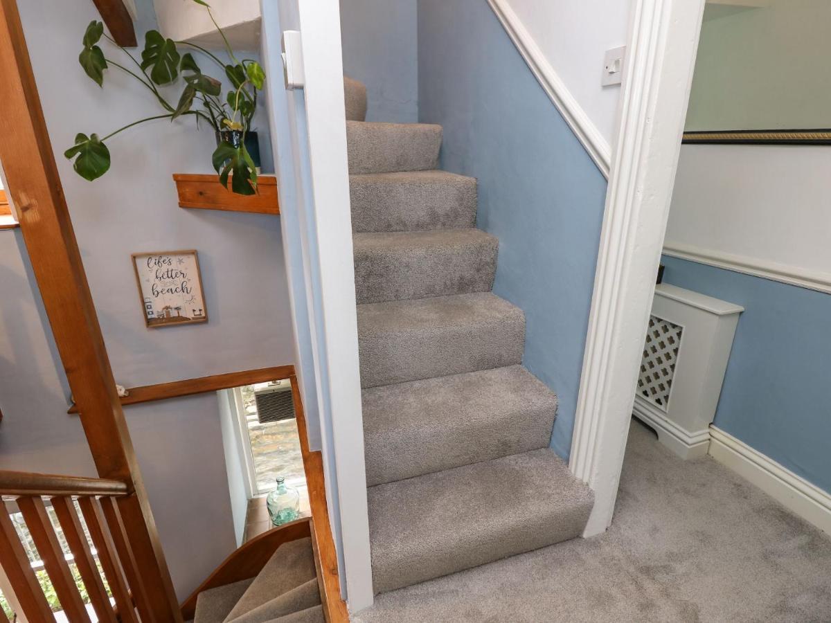 Riverdance Cottage Lyme Regis Esterno foto