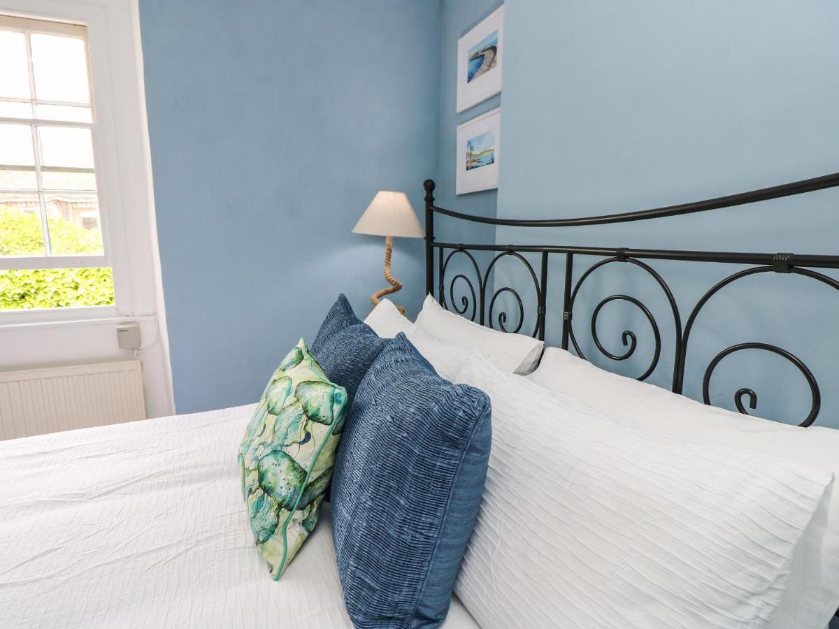 Riverdance Cottage Lyme Regis Esterno foto