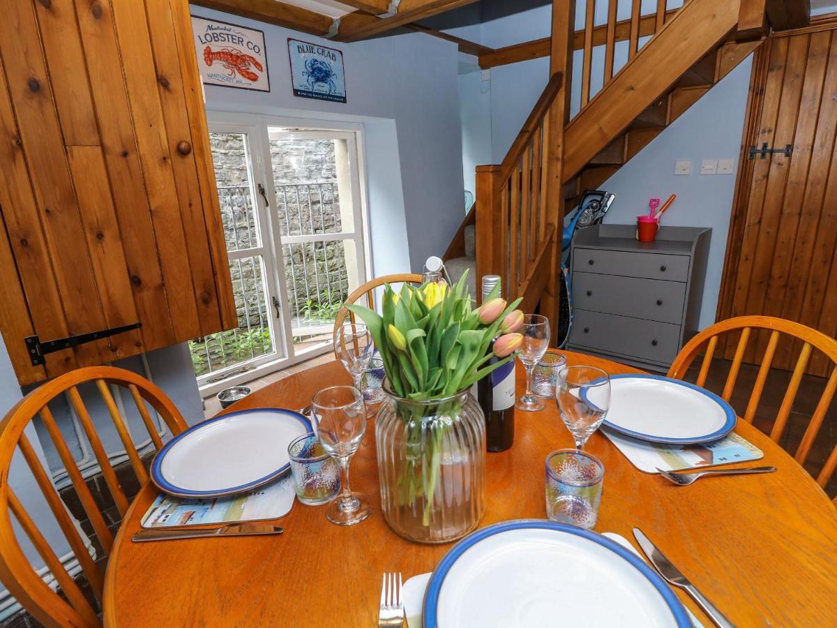 Riverdance Cottage Lyme Regis Esterno foto
